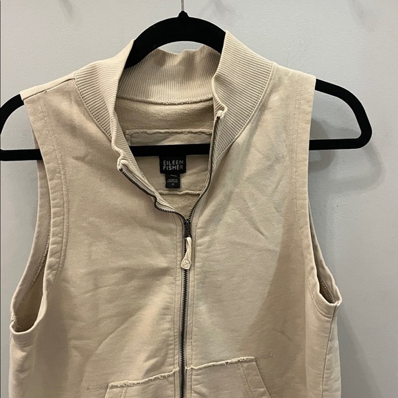 Eileen Fisher Sleeveless Vest Organic Cotton Full Front Zipper Size Medium Tan - Picture 3 of 9